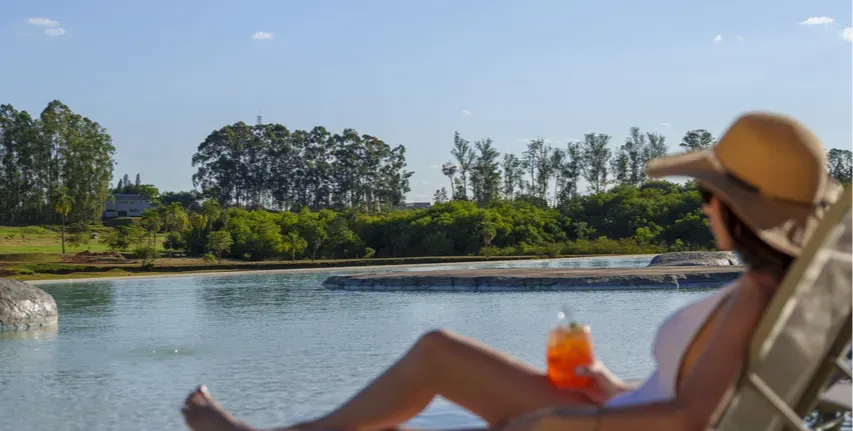 DAY USE-CARNAVAL-PRAIA MAVSA